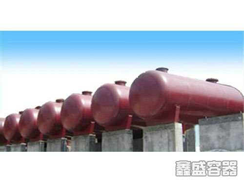 歐式儲(chǔ)油罐